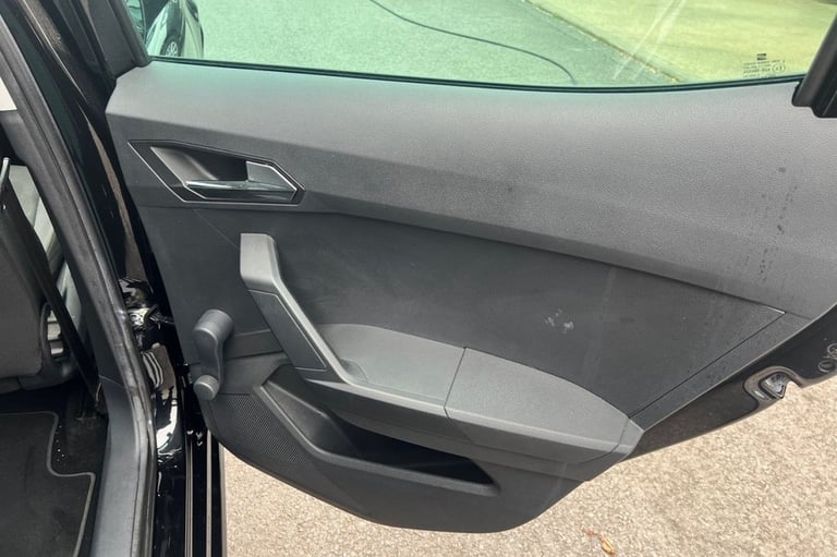 2018 18 SEAT IBIZA 1.0 TSI SE DESIGN HATCHBACK 5DR PETROL MANUAL EURO 6 (S/S) (9