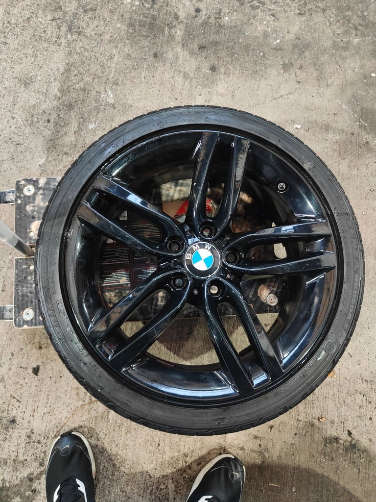Bargain* Set of 18" wheels (BMW 461M) with 4 x run flat tyres (Bridgestone Potenza RE050A)