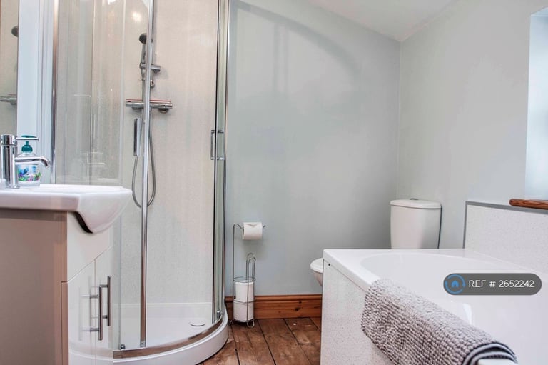 6 bedroom house in Grosvenor Road, Norwich, NR2 (6 bed) (#2652242)