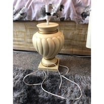 base of a lamp 