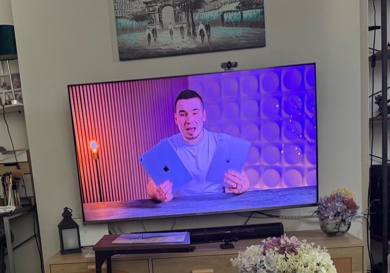 Hisense 4k U7 smart television 55 inch