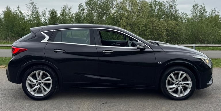 2016 Infiniti Q30 2.2d Premium DCT Euro 6 (s/s) 5dr HATCHBACK Diesel Automatic