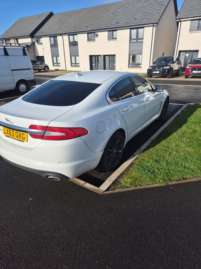 Jaguar, XF, Saloon, 2013, Other, 2179 (cc), 4 doors