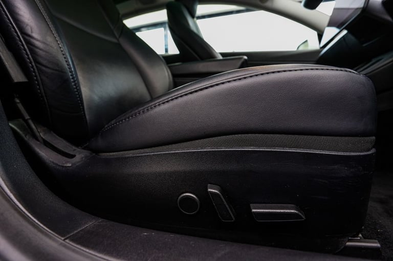 2020 Tesla Model 3 Standard Range Plus Saloon 4dr Electric Auto RWD (241 bhp) Saloon ELECTRIC Aut...