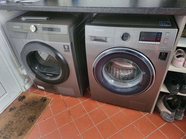 Room to rent illogan area 10 minutes from 3 different beaches ⛱️ 