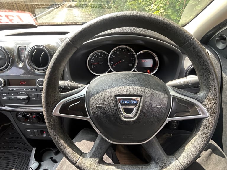 2017 Dacia Sandero 1.0 SCe Ambiance 5dr HATCHBACK Petrol Manual