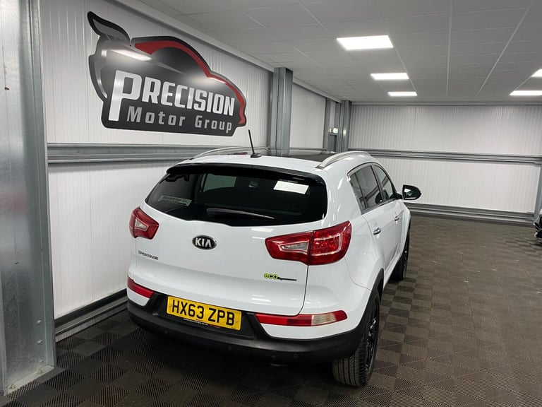 2013 Kia Sportage 1.7 CRDi EcoDynamics 3 2WD Euro 5 (s/s) 5dr ESTATE Diesel Manual