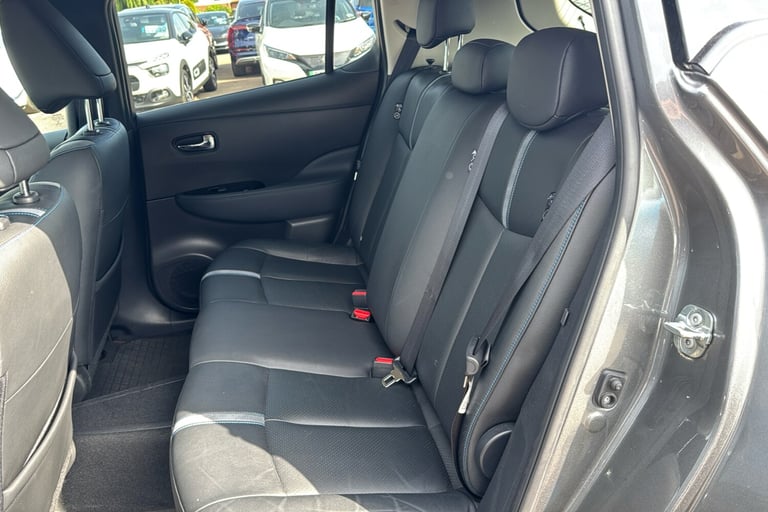  Nissan Leaf 40kwh Tekna Hatchback 5dr Electric Auto 150 Ps Electric