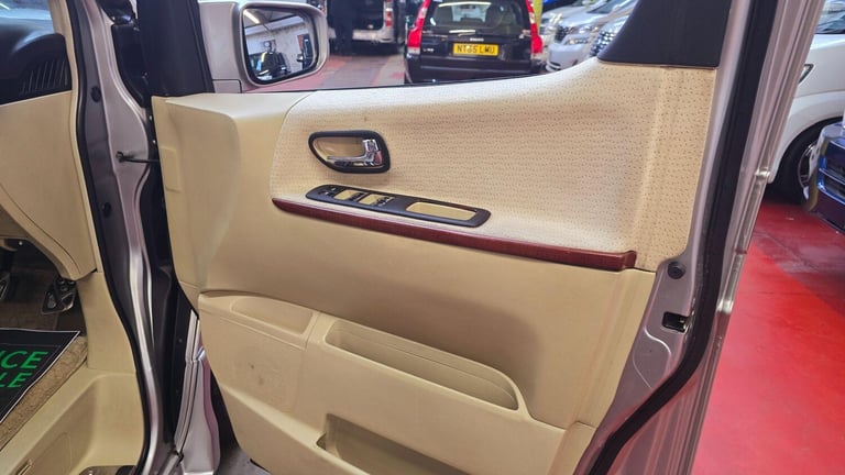 2005 Nissan Elgrand 4wd 2.5 Nismo modified Ready to go  Petrol Automatic