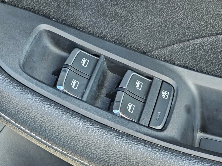 2021 MG MG5 52.5kWh Exclusive Estate 5dr Electric Auto (156 ps) Estate ELECTRIC Automatic