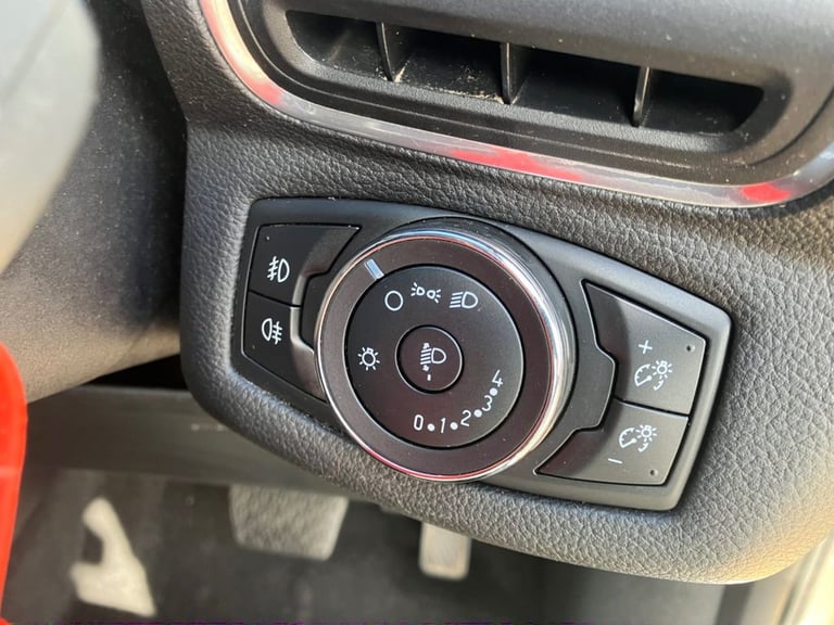 2012 Ford B-MAX 1.6 Zetec MPV 5dr Petrol Powershift Euro 5 (105 ps) MPV Petrol Automatic