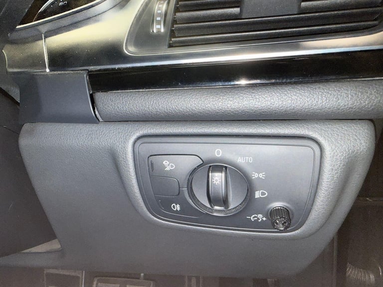 2016 Audi A6 Saloon 2.0 TDI ultra Black Edition S Tronic Euro 6 (s/s) 4dr SALOON Diesel Automatic