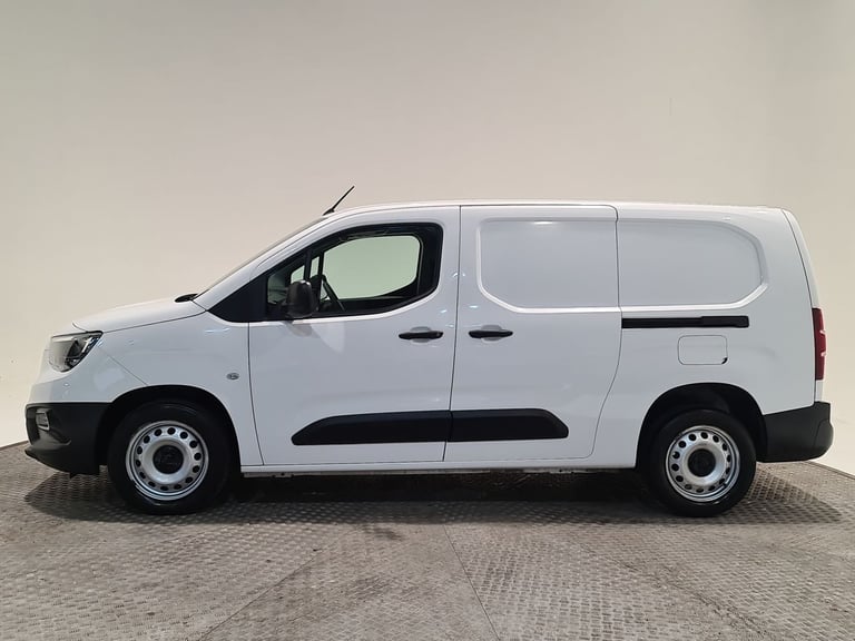 2021 Vauxhall Combo 1.5 TURBO D 2300 DYNAMIC L2 H1 100 BHP LWB Panel Van Diesel Manual