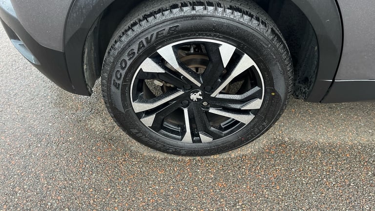2023 Peugeot 2008 1.2 PureTech 130 Allure Premium+ 5dr HATCHBACK PETROL Manual