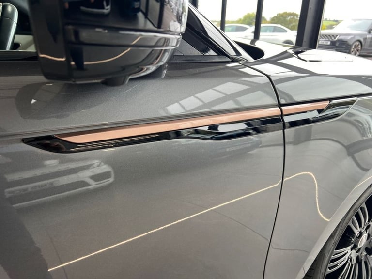 2017 Land Rover Range Rover Velar 3.0 SD6 V6 First Edition SUV 5dr Diesel Auto 4WD Euro 6 (s/s) (...