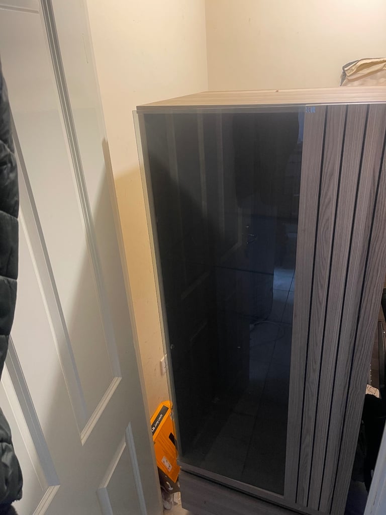 Modern side cabinet/TV stand unit ( Part of full set)