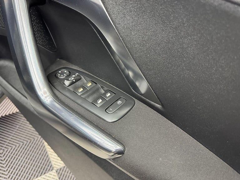 2014 Peugeot 2008 1.6 e-HDi Allure 5dr HATCHBACK DIESEL Manual