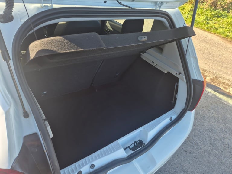 Dacia, SANDERO, Hatchback, 2020, Manual, 998 (cc), 5 doors