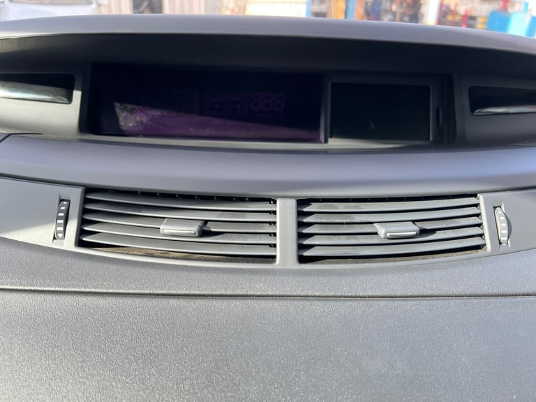2011 Renault Grand Espace 2.0 dCi Dynamique TomTom 5dr Auto MPV Diesel Automatic