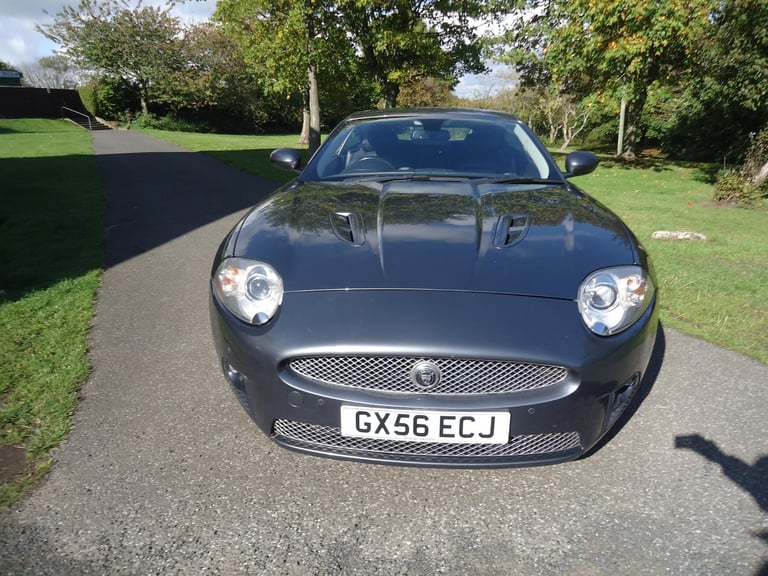 Jaguar XKR