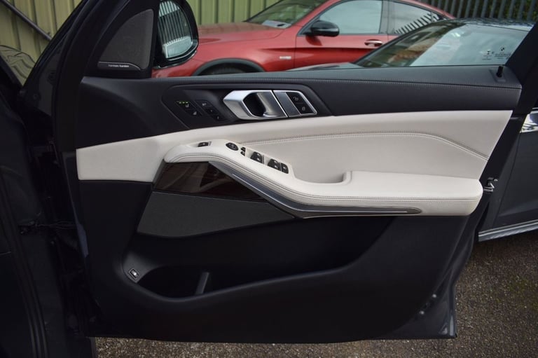 2021 BMW X5 3.0 45e 24kWh M Sport SUV 5dr Petrol Plug-in Hybrid Auto xDrive Euro 6 (s/s ESTATE PE...