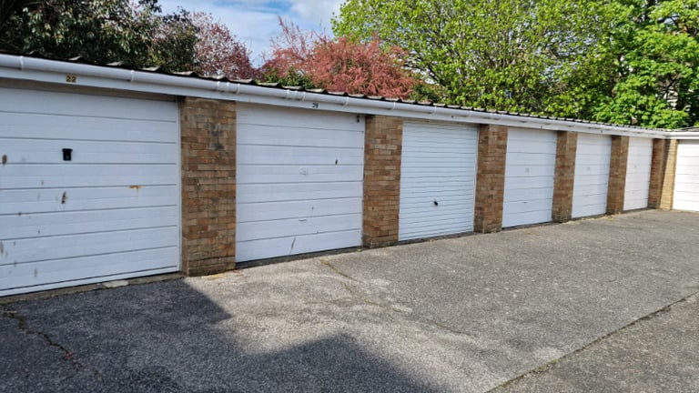 GARAGE TO RENT, OFF GRAND AVENUE, WORTHING