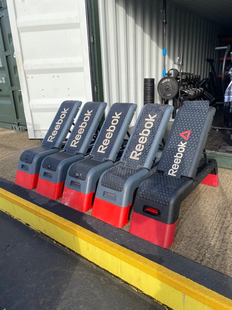 5x Reebok step decks RRP: £795