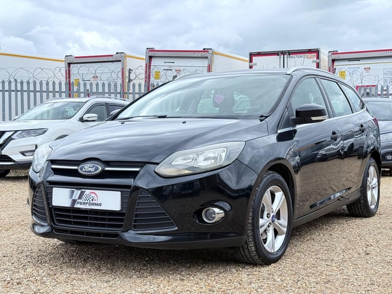2012 Ford Focus 1.6 TDCi Zetec Euro 5 (s/s) 5dr ESTATE Diesel Manual