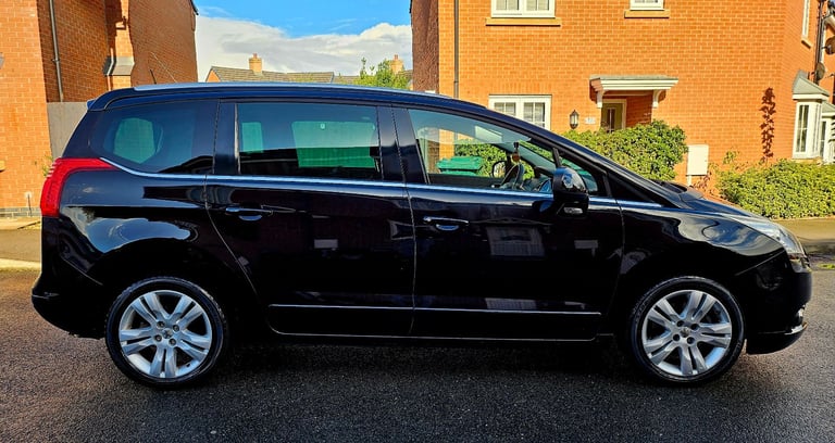 Peugeot 5008 Allure Automatic 