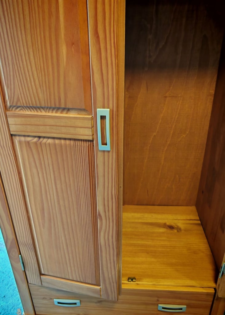 Pine wardrobe 
