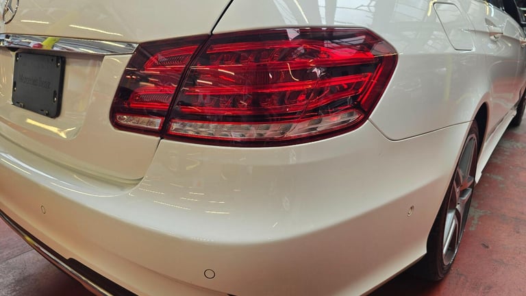  Mercedes-Benz E-Class 3.5 AUTO AMG LINE E350 AVANTGARDE Petrol Automatic