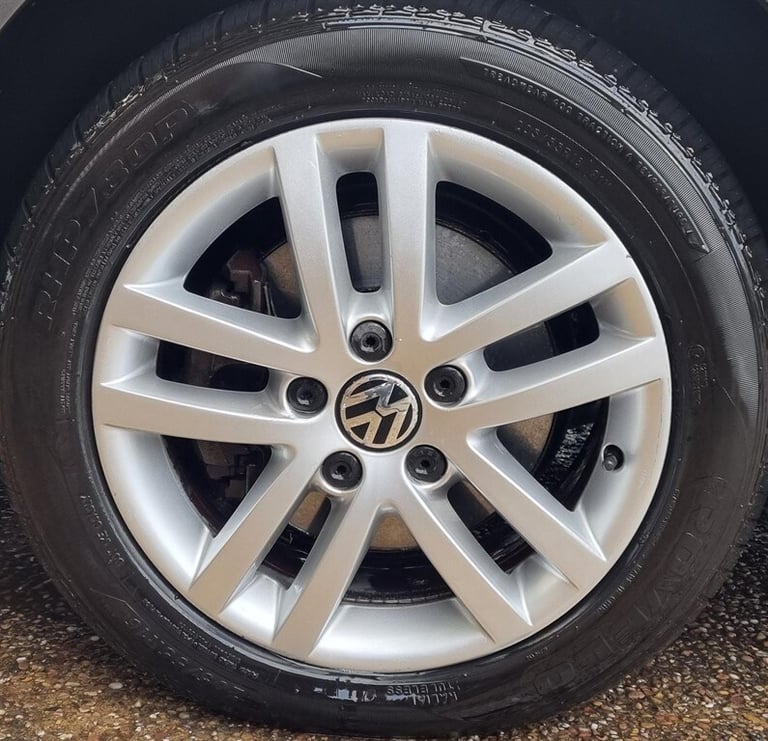 2012 Volkswagen Touran 1.6 TDI 105 SE 5dr DSG MPV DIESEL Automatic
