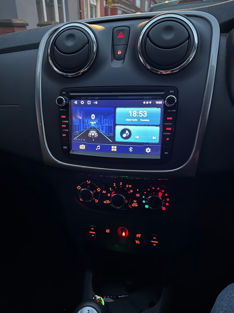 Dacia SANDERO STEPWAY, Hatchback, 2014, Manual, 1461 (cc), 5 doors