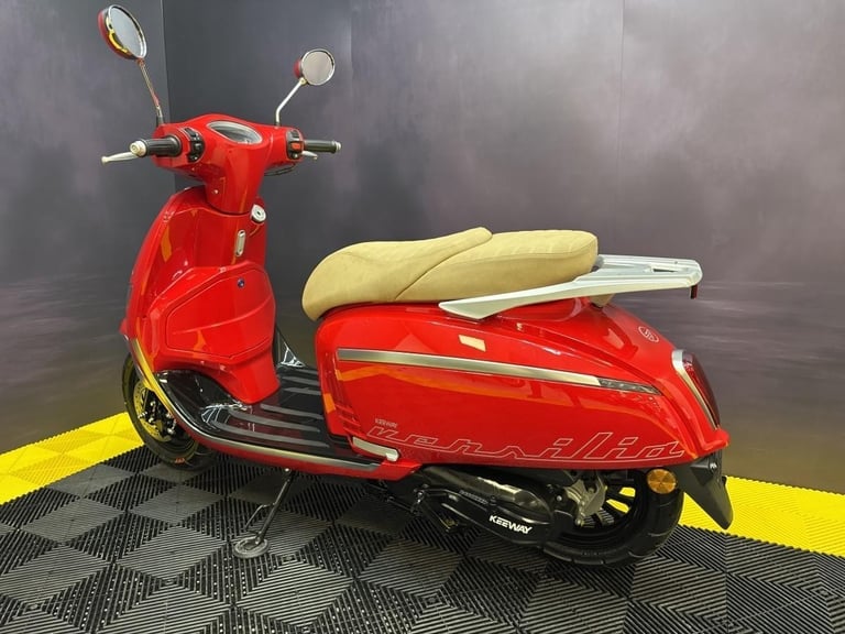 Keeway Versilia 125cc Learner Legal Classic Style Scooter