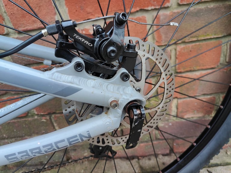 SERVICED (6107) 27.5" SARACEN TUFFTRAX 24-speed Aluminium Mountain BIKE Disc Brakes BICYCLE Size S/M