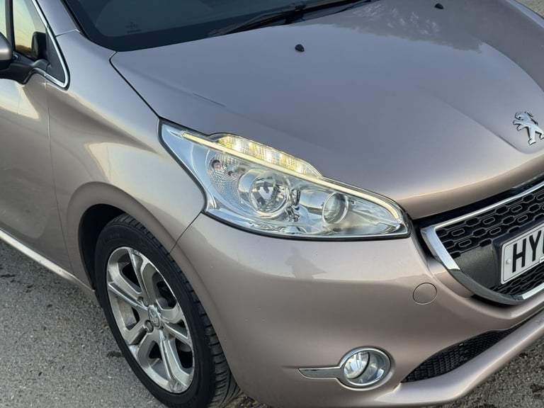 2013 Peugeot 208 1.2 e-VTi Allure 5dr EGC HATCHBACK PETROL Manual