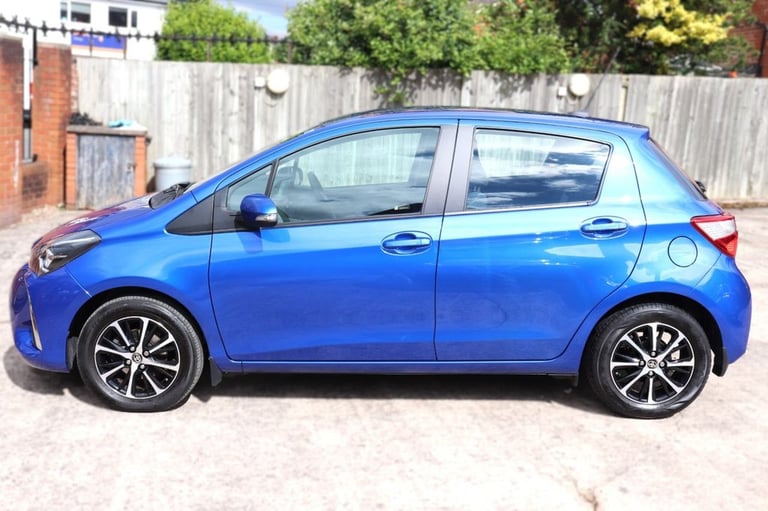 2019 Toyota Yaris 1.5 VVT-i Icon Tech 5dr HATCHBACK PETROL Manual