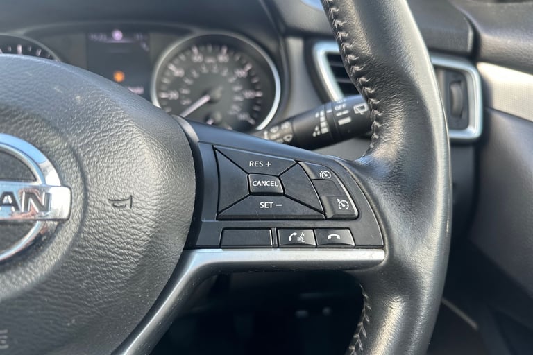  Nissan Qashqai 1.5 Dci N Connecta Suv 5dr Diesel Manual Euro 6 s/s 115 Ps