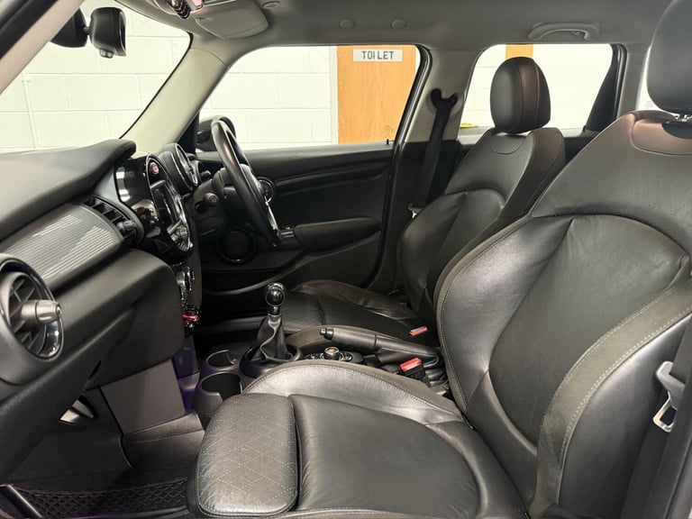 2017 MINI Hatch 1.5 Cooper 5dr HATCHBACK PETROL Manual