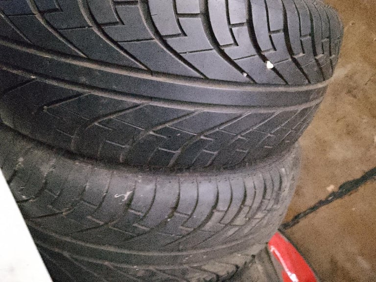 185 55 13 CAMAC TYRE GOOD TREAD