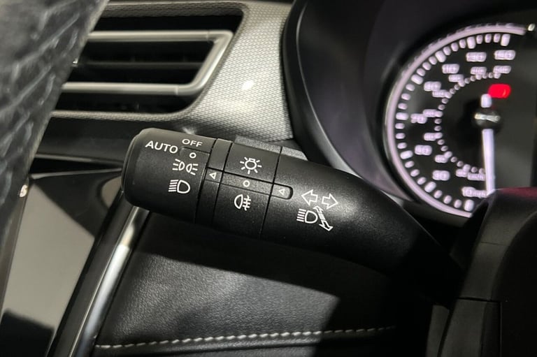 2021 71 MG MG 5 52.5KWH EXCITE ESTATE 5DR ELECTRIC AUTO (156 PS) REAR PARKING CA