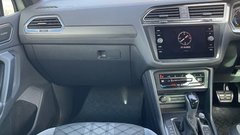 2022 Volkswagen Tiguan 1.5 TSI 150 R-Line 5dr DSG - Heated Front Seats - 
