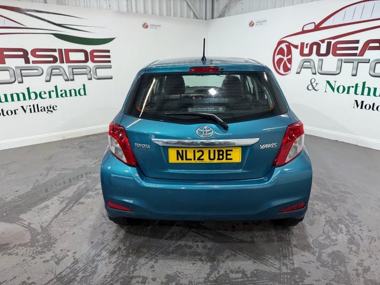 2012 Toyota Yaris 1.33 VVT-i TR 5dr Multidrive S HATCHBACK PETROL Automatic