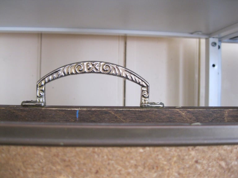 QUALITY BRASS NEWSPAPER AND MAGAZINE RACK HOLDER TOTTENHAM N17