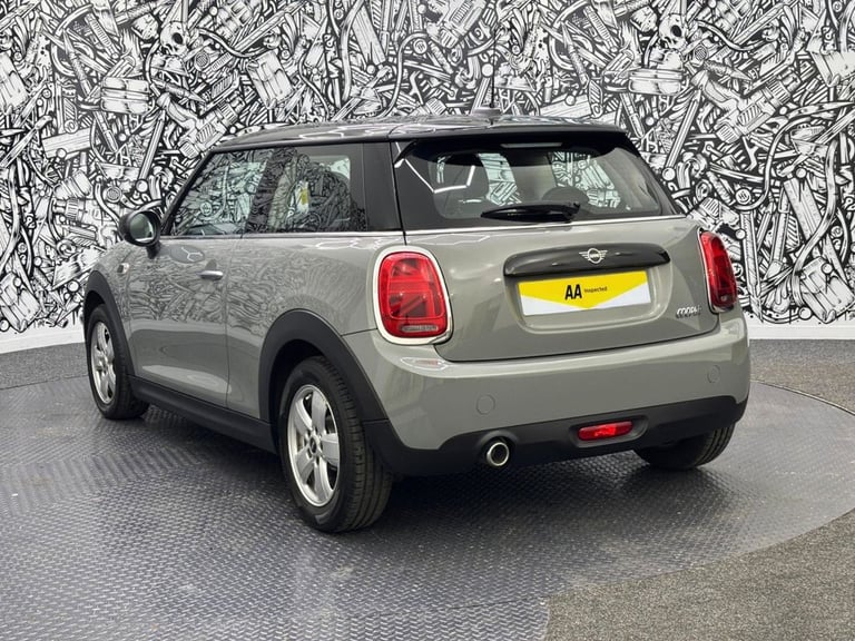 2020 MINI Hatch 1.5 Cooper Classic Hatchback 3dr Petrol Manual Euro 6 (s/s) (136 ps) Hatchback Pe...