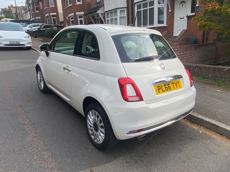 2016 FIAT 500 Lounge