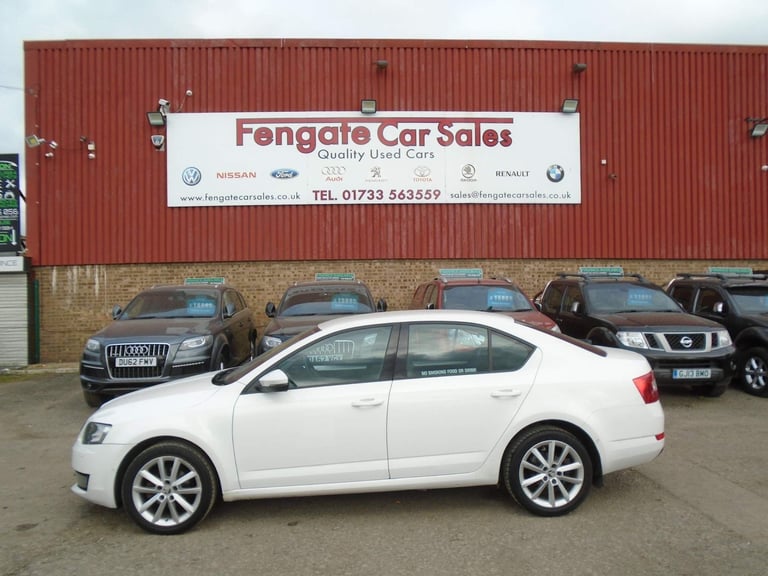 2015 Skoda Octavia 1.6 TDI Elegance Euro 5 (s/s) 5dr Diesel