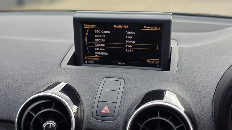 AUDI A1 1.4 TFSI S line Sportback S Tronic Euro 5 5dr 2012