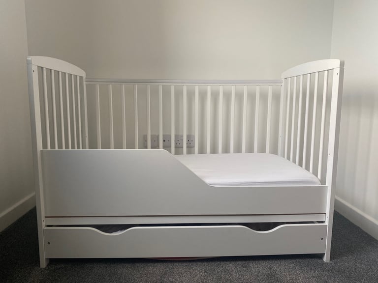 Good as new Cot Bed for sale!
