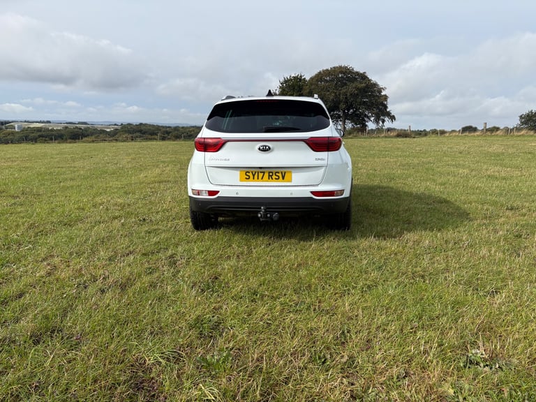 Kia, SPORTAGE, Estate, 2017, Manual, 1995 (cc), 5 doors